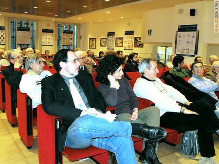 Il 13 aprile nuovo seminario del Club (nella foto dell'Unione filatelica ligure il precedente, svoltosi a Spotorno l'11 dicembre)