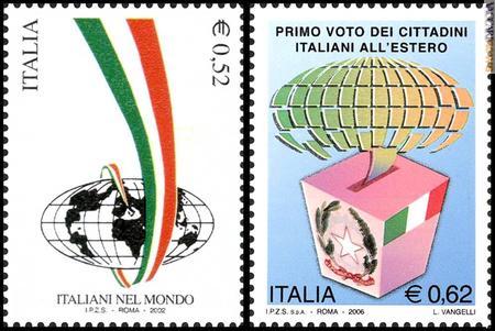 I due francobolli usciti nel 2002 e nel 2006