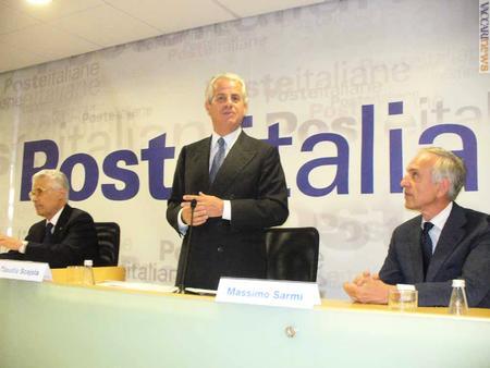 Il 7 luglio 2009 la presentazione dell'ordinaria in uso ancora adesso; vi parteciparono il presidente di Poste italiane Giovanni Ialongo (a sinistra), l'amministratore delegato Massimo Sarmi (a destra) e l'allora ministro allo Sviluppo economico Claudio Scajola (al centro)