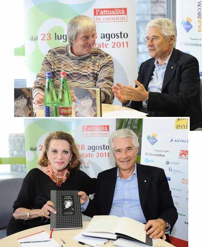 Il presidente di Poste italiane Giovanni Ialongo con il critico d’arte Flavio Caroli e la stilista Lella Curiel