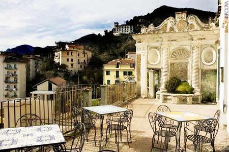 Salerno, il giardino della Minerva: potrebbe diventare un francobollo