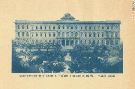 Il palazzo in una immagine d'epoca (archivio Riccardo Braschi)