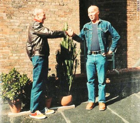 Il 3 ottobre 1982 l’incontro a New York tra Guglielmo Achille Cavellini (a sinistra) e Ray Johnson
