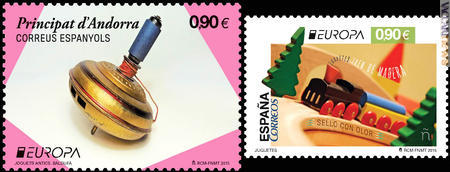 I due francobolli pronti ad uscire; quello di Madrid è autoadesivo e profumato