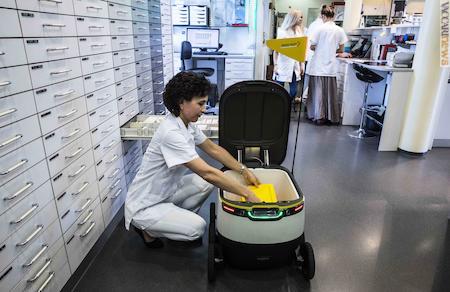 Robot-postini: ci vorranno almeno tre anni per vederli, forse, “arruolati” dal servizio postale elvetico
