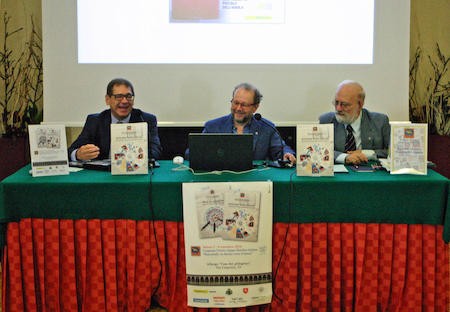 La presentazione del volume. Da sinistra, gli autori, Claudio Baccarin e Beniamino Bordoni, insieme a Bruno Crevato-Selvaggi