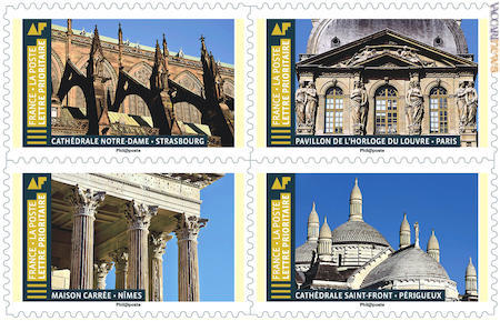 Alla scoperta degli stili architettonici: quattro dei dodici francobolli che articolano la serie