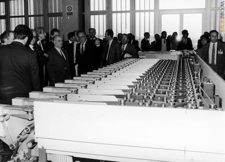 L’inaugurazione con il ministro a Poste e telecomunicazioni Oscar Mammì; era il 18 aprile 1988 (foto: Archivio storico di Poste italiane)
