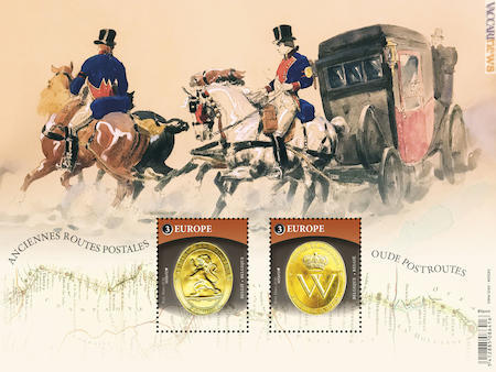 I due distintivi presenti nei francobolli sono dorati e in rilievo