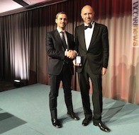Tra i premiati italiani, Aniello Veneri con il presidente del comitato organizzatore, Adriano Bergamini