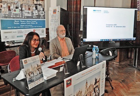 Torino - La vice direttrice di Poste San Marino, Paola Belluzzi, con il coordinatore dell’Usfi per le relazioni congressuali, Bruno Crevato-Selvaggi
