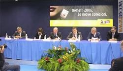 Un momento della cerimonia inaugurale; da sinistra si vedono Piero Macrelli (presidente della Federazione fra le società filateliche italiane), Marisa Giannini (direttore della divisione filatelia di Poste italiane), Giorgio Tino (direttore generale dell'Amministrazione autonoma dei monopoli di stato), Giorgio Benvenuto (Gruppo parlamentari amici della filatelia), Aldo Cosentino (direttore della direzione protezione natura del ministero all'Ambiente) e Carlo Catelani (presidente della Associazione filatelisti italiani professionisti)