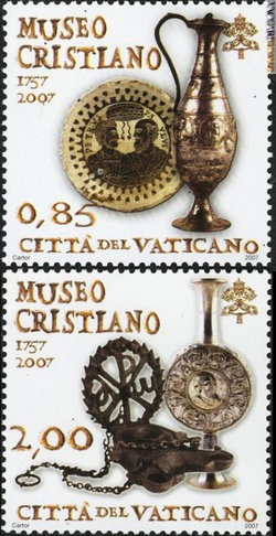 I due francobolli ricordano i 250 anni del Museo cristiano