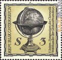 Il francobollo austriaco del 1977: riporta uno dei globi firmati da Vincenzo Maria Coronelli