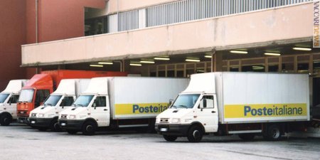 La logistica è oggi uno dei punti chiave per ogni azienda; Poste italiane sta lavorando ad una sala di controllo, posizionata a Peschiera Borromeo
