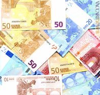 Le nuove regole sul trasferimento di denaro coinvolgono anche Poste italiane