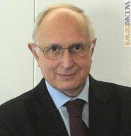 Il capo dell'Ufficio filatelico e numismatico vaticano, Pier Paolo Francini