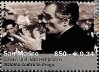 Uno dei tre francobolli sammarinesi riguardanti Vincenzo Muccioli