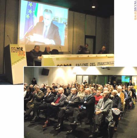 
La cerimonia inaugurale di “Milanofil”: l'intervento del ministro Claudio Scajola e, sotto, il pubblico
