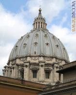 Nubi sulla scelta vaticana di porre fuori corso i vecchi francobolli