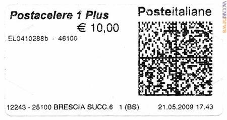 Una impronta “tp label” dell'Olivetti con, poco visibili ma presenti, gli spacchi inclinati nell'etichetta