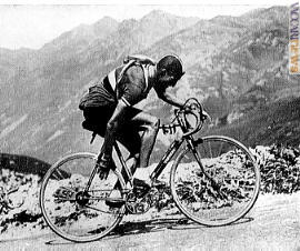 Gino Bartali durante il “Giro di Francia” del 1948