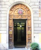 La sede principale delle Poste magistrali è a Roma, in via Bocca di Leone 68