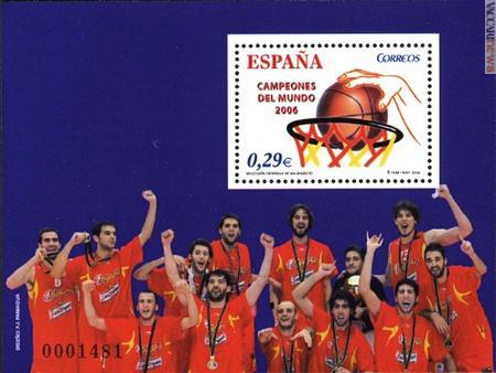 La celebrazione di persone viventi in chiave spagnola: il foglietto con cui, il 2 ottobre 2006, è stato salutato il trionfo nazionale ai Campionati mondiali di basket