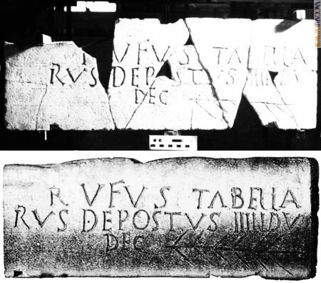 Come si presenta adesso l’epigrafe (foto: Musei vaticani) e la ricostruzione tratta da un’immaginetta distribuita a Belvedere Ostrense